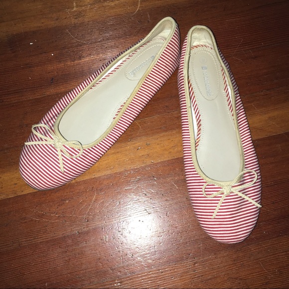 Red and white stripe flats - Picture 2 of 4